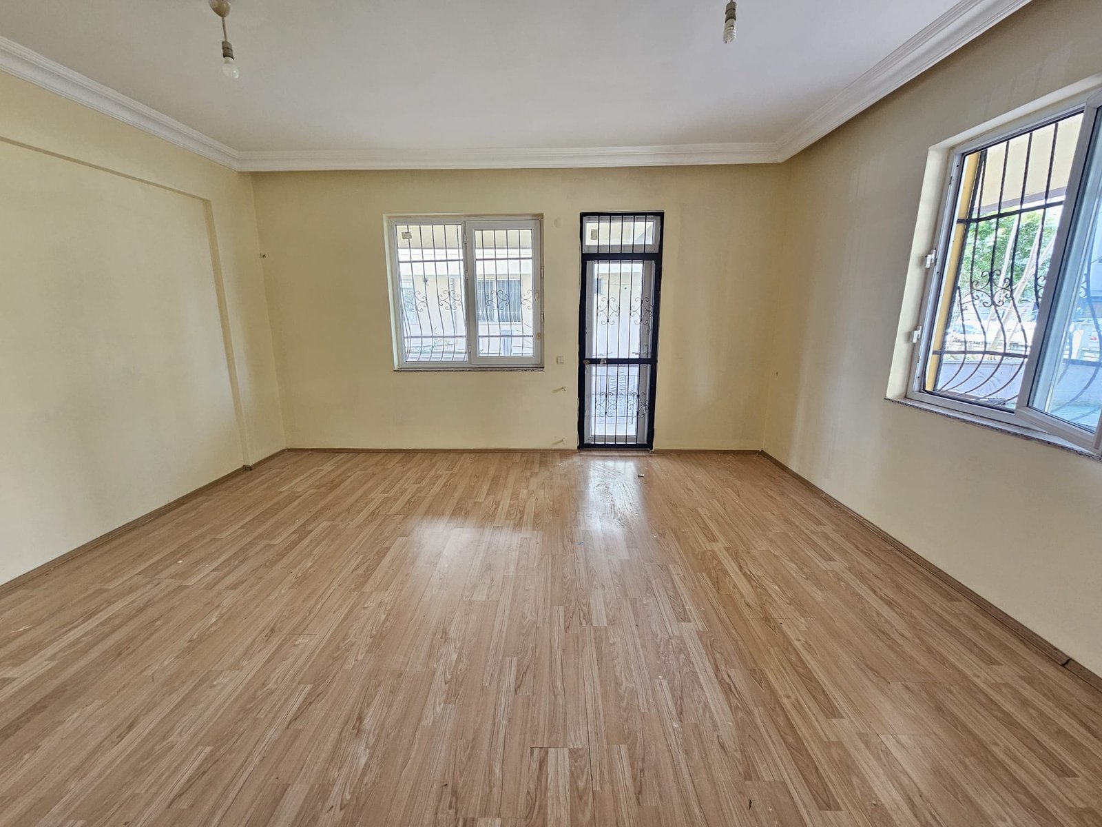 Meydan Kavağında 1+1 Kiralık Daire