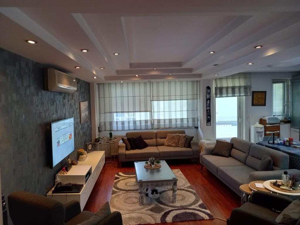 MEYDANKAVAĞIN'DA DOĞALGAZLI, ASANSÖRLÜ SATILIK 3+1 ARAKAT DAİRE